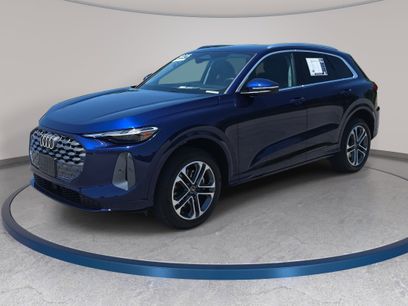Used 2025 Audi Q5 Premium w/ Convenience Package