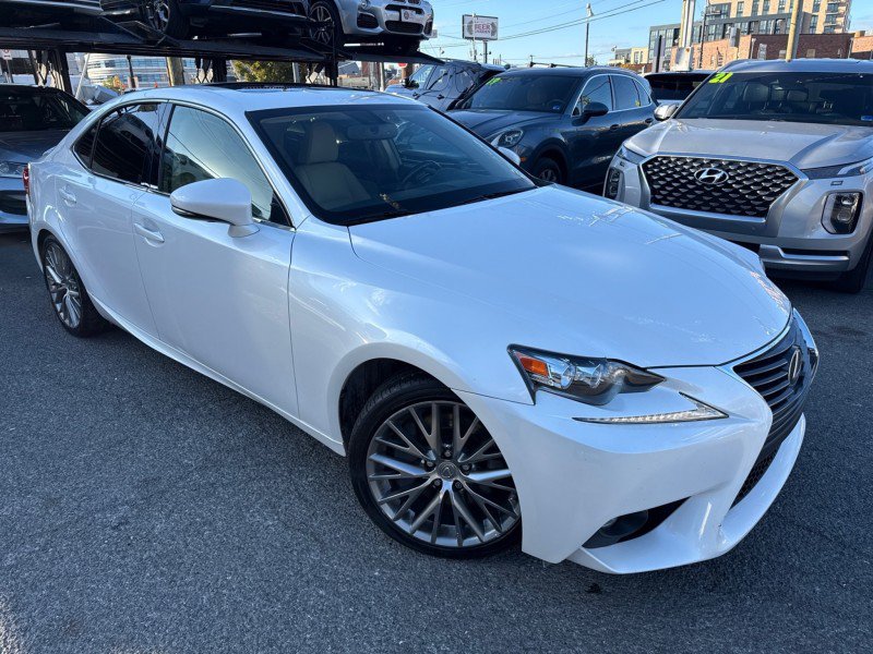 Used 2016 Lexus IS 300 AWD w/ Navigation System Package image 39