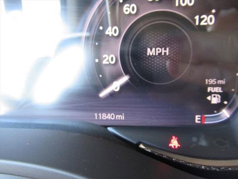 Certified 2025 RAM 1500 Limited image 28