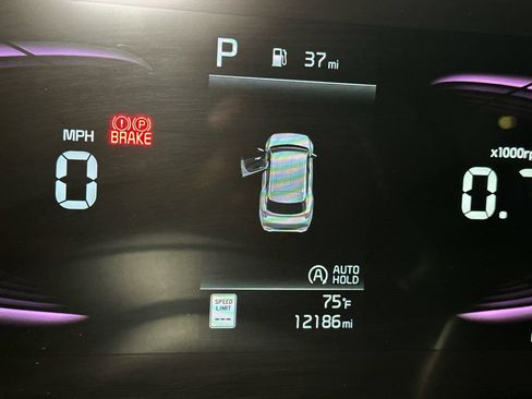 Certified 2023 Kia Sportage X-Line w/ X-Line Premium Package AWD/4WD image 35