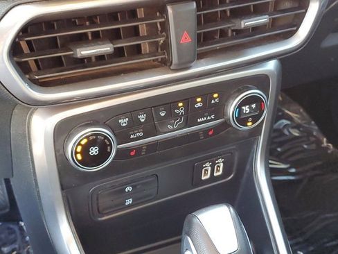 Certified 2021 Ford EcoSport SE image 26