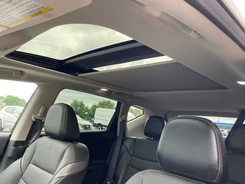 Used 2024 Nissan Murano Platinum image 22