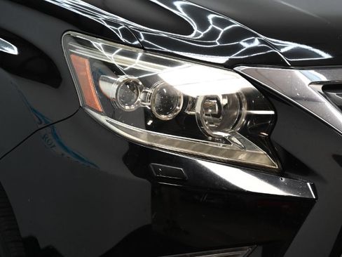 Used 2014 Lexus GX 460 w/ Premium Package AWD/4WD image 9