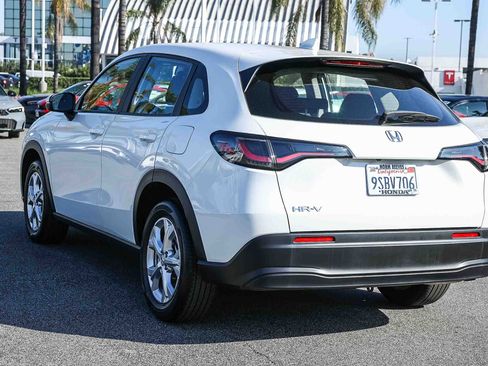Used 2025 Honda HR-V LX image 4