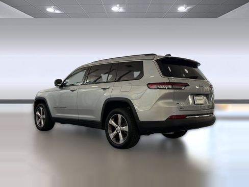 Used 2021 Jeep Grand Cherokee L Limited w/ Trailer Tow Group (B) AWD/4WD image 3