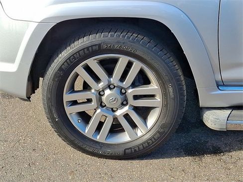 Used 2011 Toyota 4Runner Limited image 30