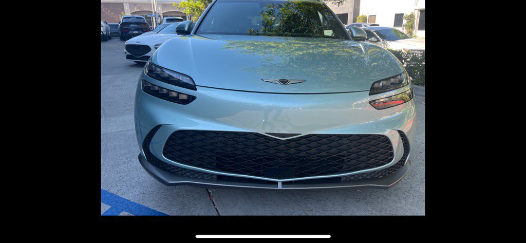 Used 2023 Genesis GV60 Performance AWD/4WD image 9