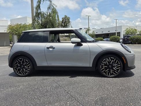 New 2026 MINI Cooper S FWD image 8
