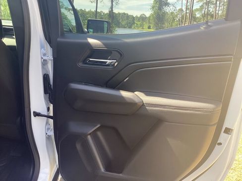New 2026 GMC Canyon Elevation w/ Convenience Package RWD image 19