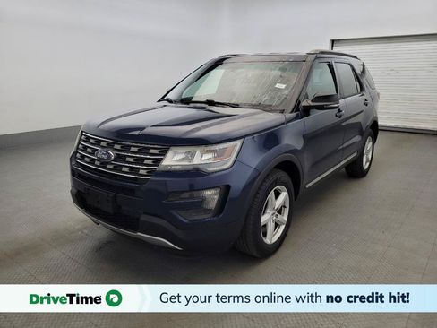 Used 2016 Ford Explorer XLT w/ Equipment Group 202A AWD/4WD image 1