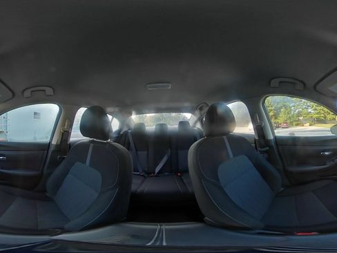 Used 2025 Nissan Sentra SV FWD image 39