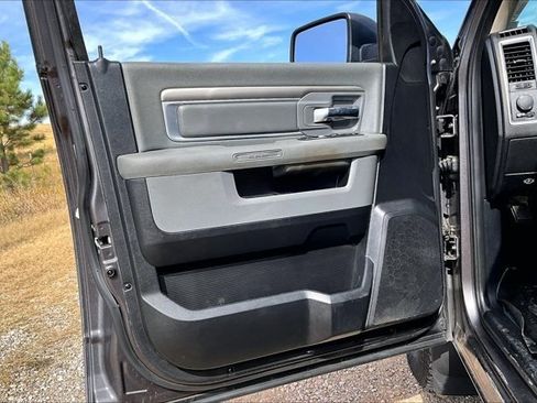 Used 2014 RAM 1500 Classic SLT AWD/4WD image 20