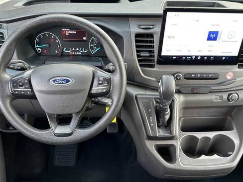 Used 2022 Ford Transit 350 XLT image 12
