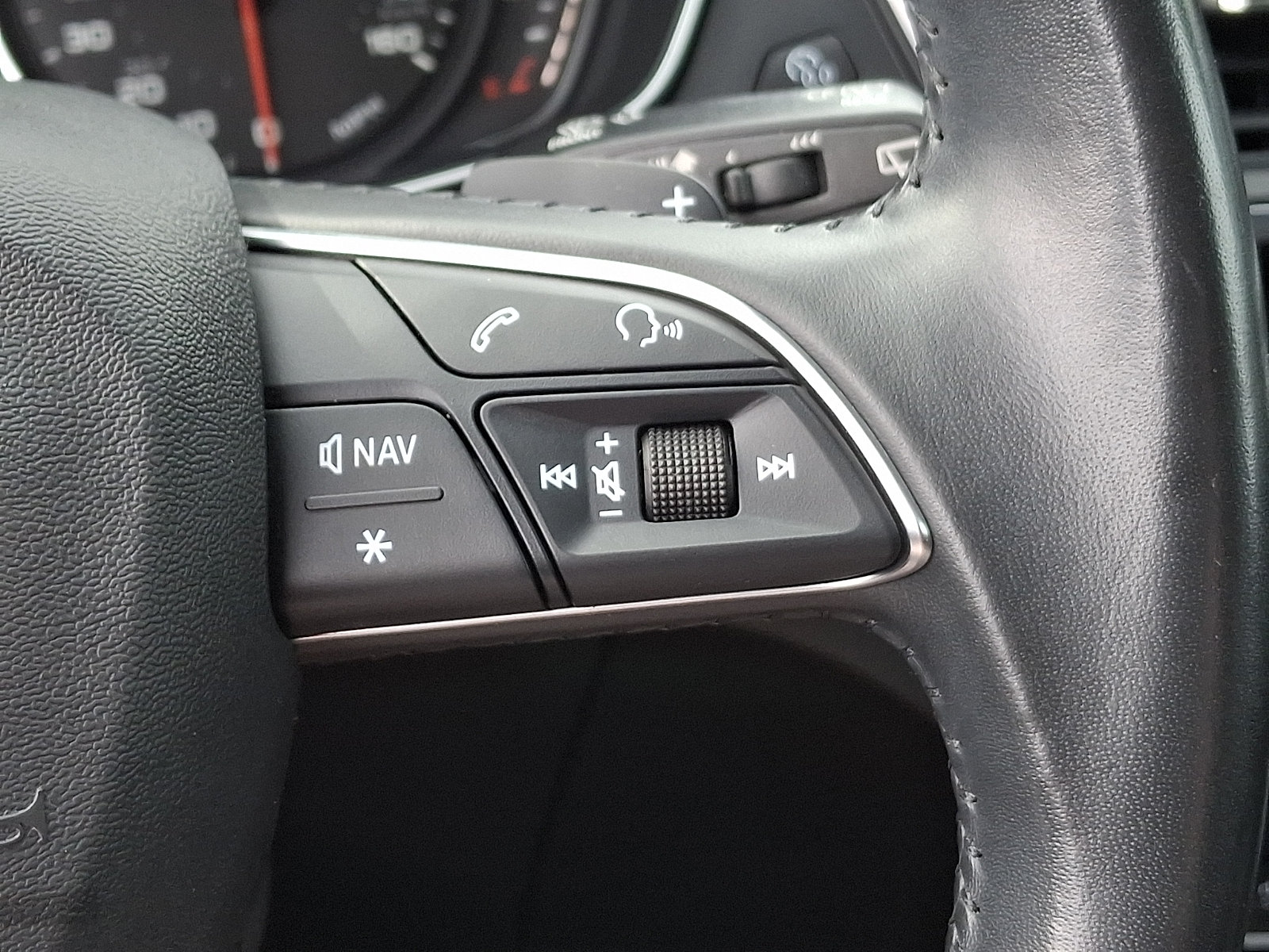 Used 2019 Audi Q5 2.0T Premium AWD/4WD image 22