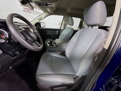 Used 2018 RAM 1500 Express w/ Express Value Package AWD/4WD image 23