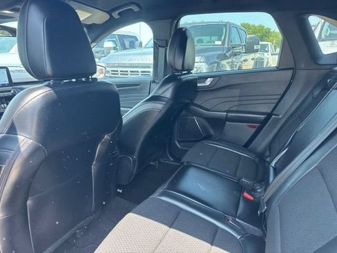 Used 2025 Ford Escape ST-Line AWD/4WD image 18
