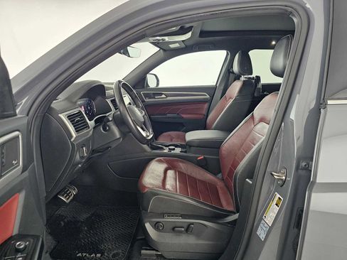 Used 2021 Volkswagen Atlas Cross Sport SEL Premium R-Line image 20