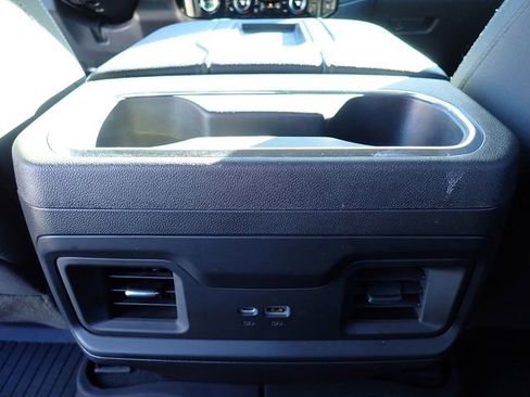 Used 2022 Chevrolet Silverado 1500 LT Trail Boss image 17