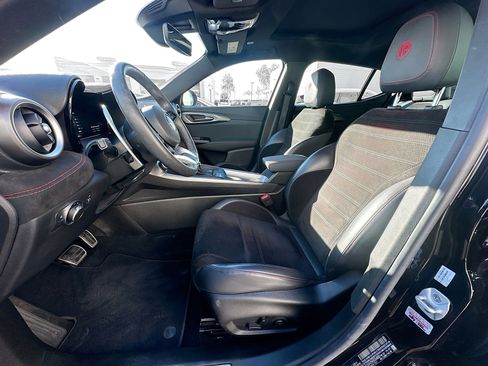 Used 2024 Alfa Romeo Tonale Veloce image 13