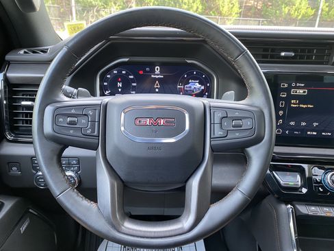 Used 2024 GMC Sierra 1500 AT4 w/ AT4 Preferred Package AWD/4WD image 20