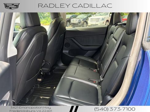Used 2022 Tesla Model Y Performance AWD/4WD image 9