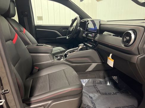 New 2026 Chevrolet Colorado Z71 w/ Z71 Convenience Package 2 image 8