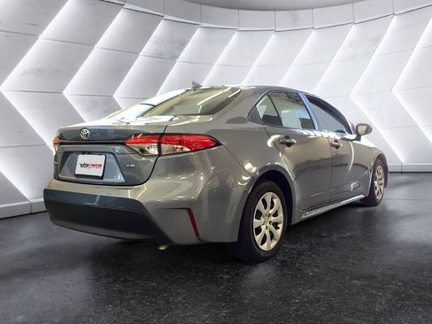 Used 2024 Toyota Corolla LE image 4