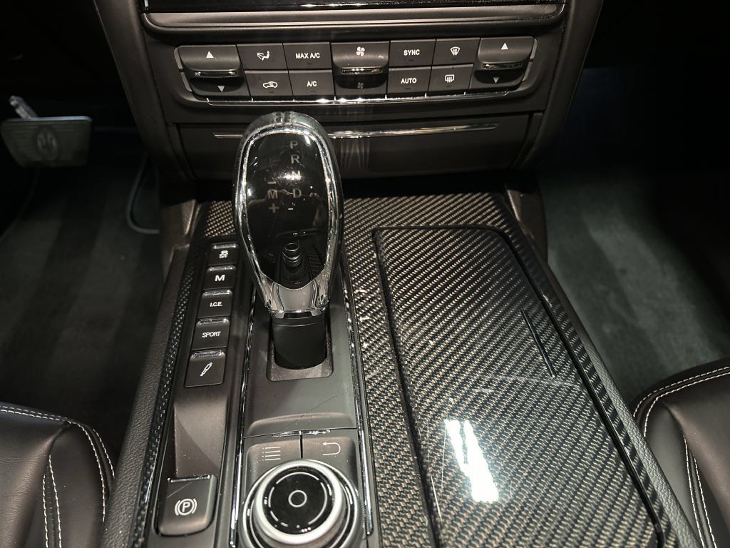 Used 2018 Maserati Quattroporte S GranLusso RWD image 65