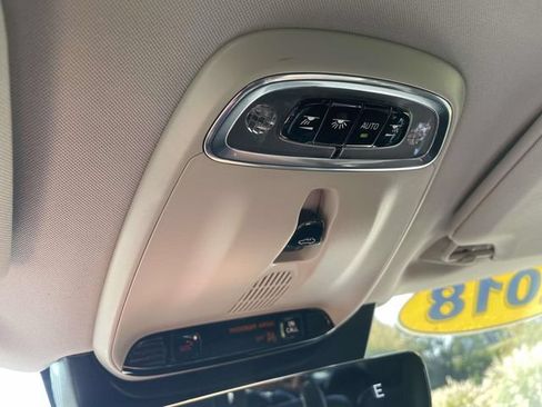 Used 2018 Volvo XC90 T6 Momentum w/ Convenience Package AWD/4WD image 29