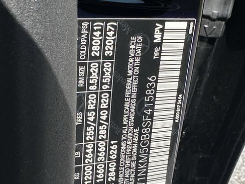 Certified 2025 Mercedes-Benz GLC 350e 4MATIC image 35
