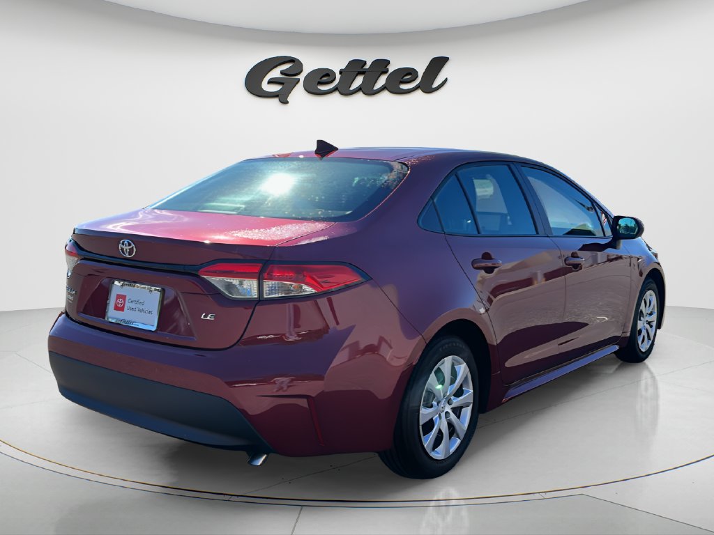 Used 2026 Toyota Corolla LE FWD image 5