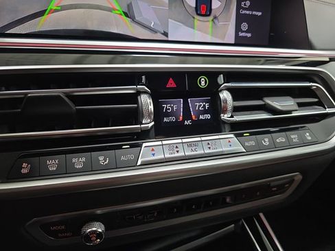 Used 2020 BMW X5 M50i w/ Executive Package image 22