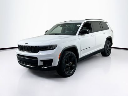 Used 2023 Jeep Grand Cherokee L Laredo