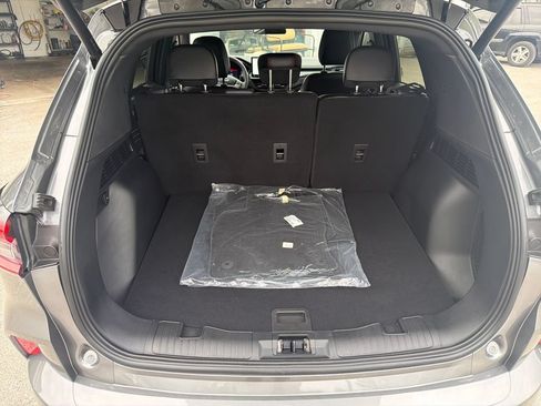 Used 2024 Ford Escape ST-Line w/ Tech Pack #1 AWD/4WD image 9