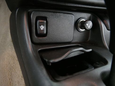 Used 2002 Chevrolet Camaro Z28 w/ Sport Appearance Pkg image 30