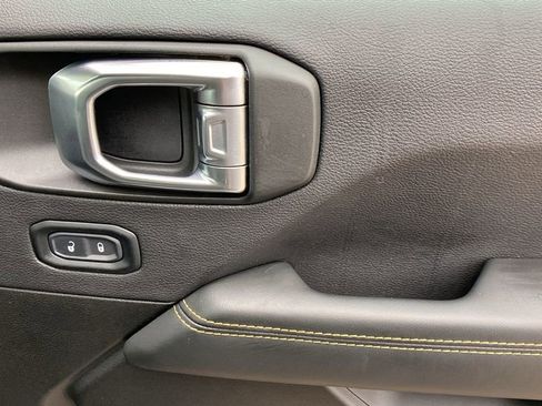 Used 2024 Jeep Wrangler Sahara w/ Safety Group image 35