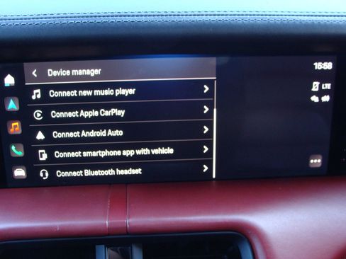 Used 2020 Porsche Taycan 4S image 20