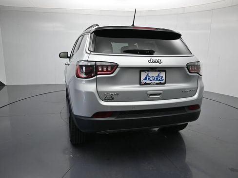 Used 2024 Jeep Compass Limited AWD/4WD image 23