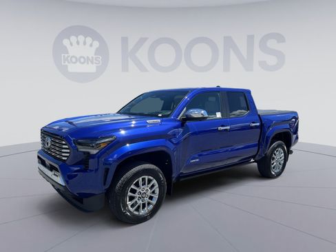 Used 2025 Toyota Tacoma Limited AWD/4WD image 1