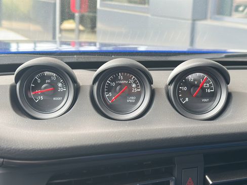 Used 2024 Nissan Z Performance w/ Floor Mat Package image 29