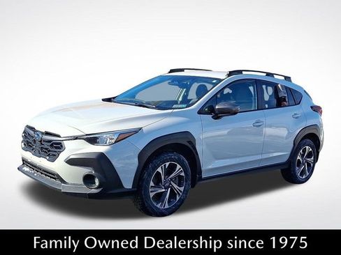 Certified 2024 Subaru Crosstrek 2.0i Premium w/ Crosstrek Mirror Package image 3