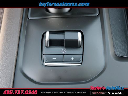 Used 2022 GMC Sierra 1500 Denali w/ Technology Package AWD/4WD image 28