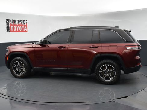 Used 2022 Jeep Grand Cherokee Trailhawk w/ ADV Protech Group II AWD/4WD image 2