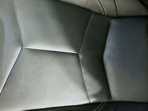 Used 2022 Chevrolet Corvette Stingray Coupe w/ 1LT image 19