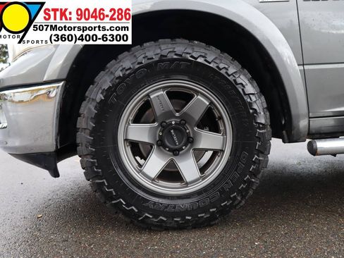 Used 2011 RAM 1500 Laramie AWD/4WD image 23