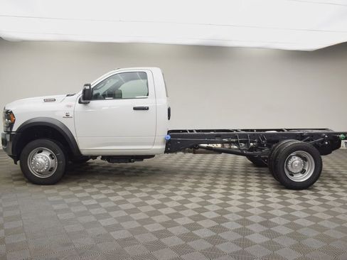 New 2024 RAM 5500 Tradesman image 13