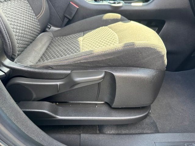 Used 2018 GMC Terrain SLE w/ Driver Convenience Package FWD image 30