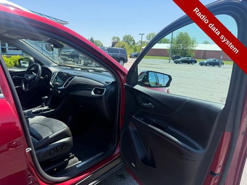 Used 2021 Chevrolet Equinox Premier AWD/4WD image 42