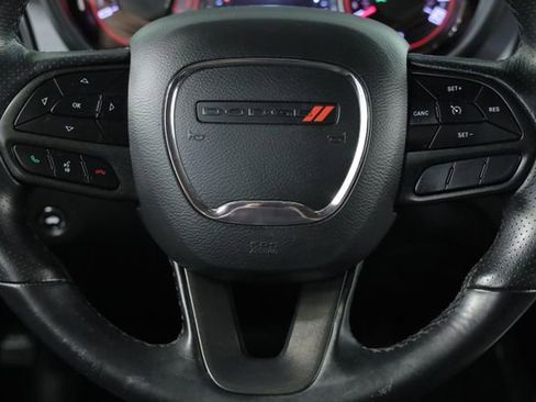 Used 2020 Dodge Challenger SXT w/ Driver Convenience Group image 14