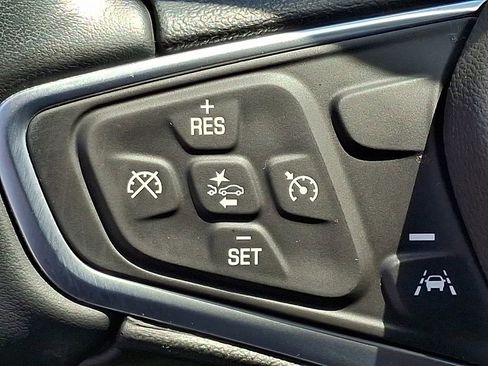 Certified 2023 Chevrolet Equinox LT AWD/4WD image 23